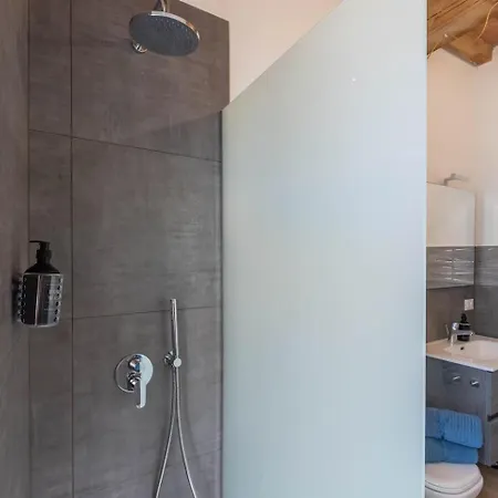 Alaric - 4 Personnes - Check In H24 - Wifi Лион